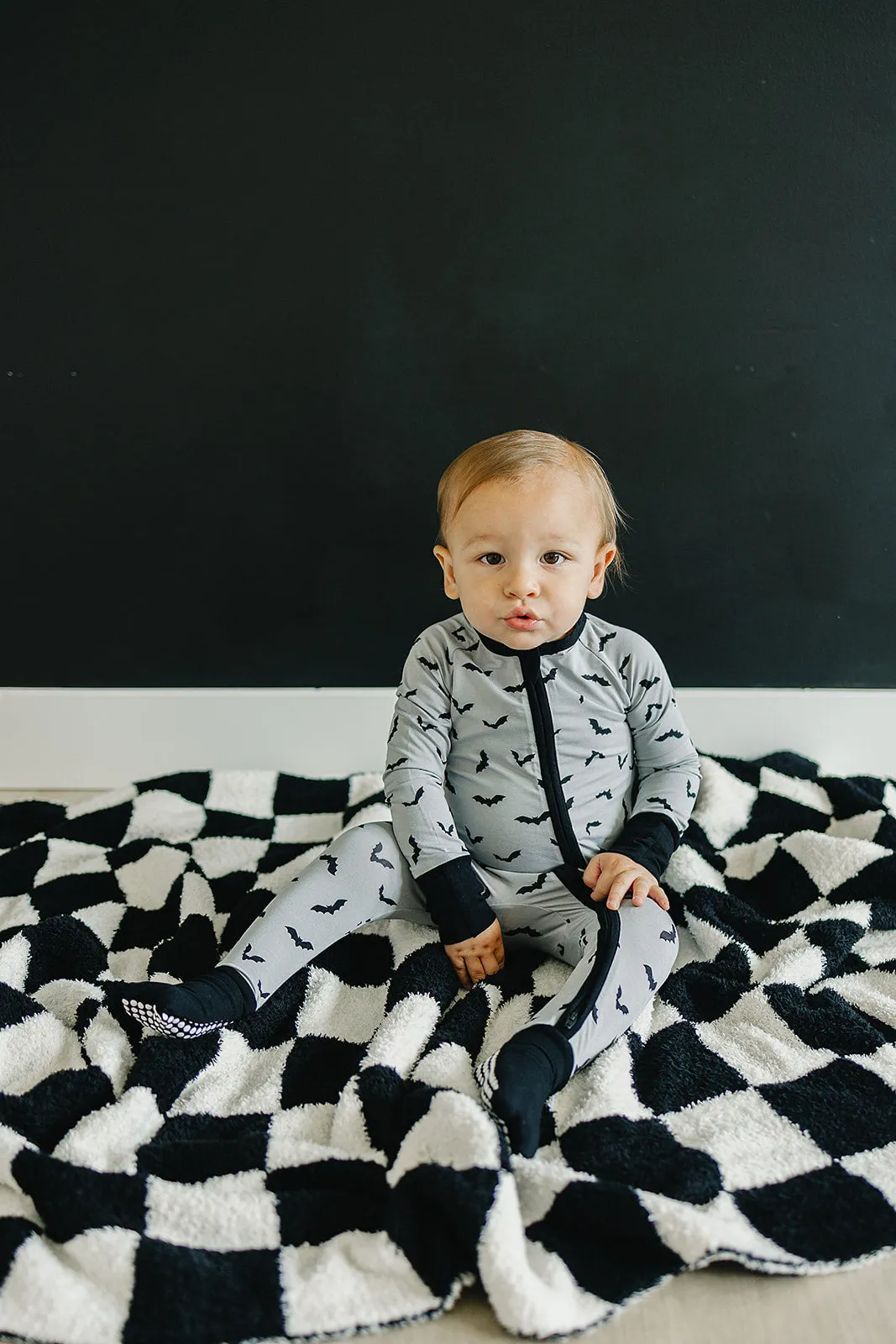 Black   White Checkered Plush Blanket